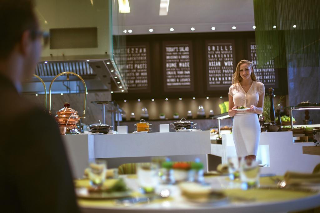 Hotel Downtown Rotana Manama