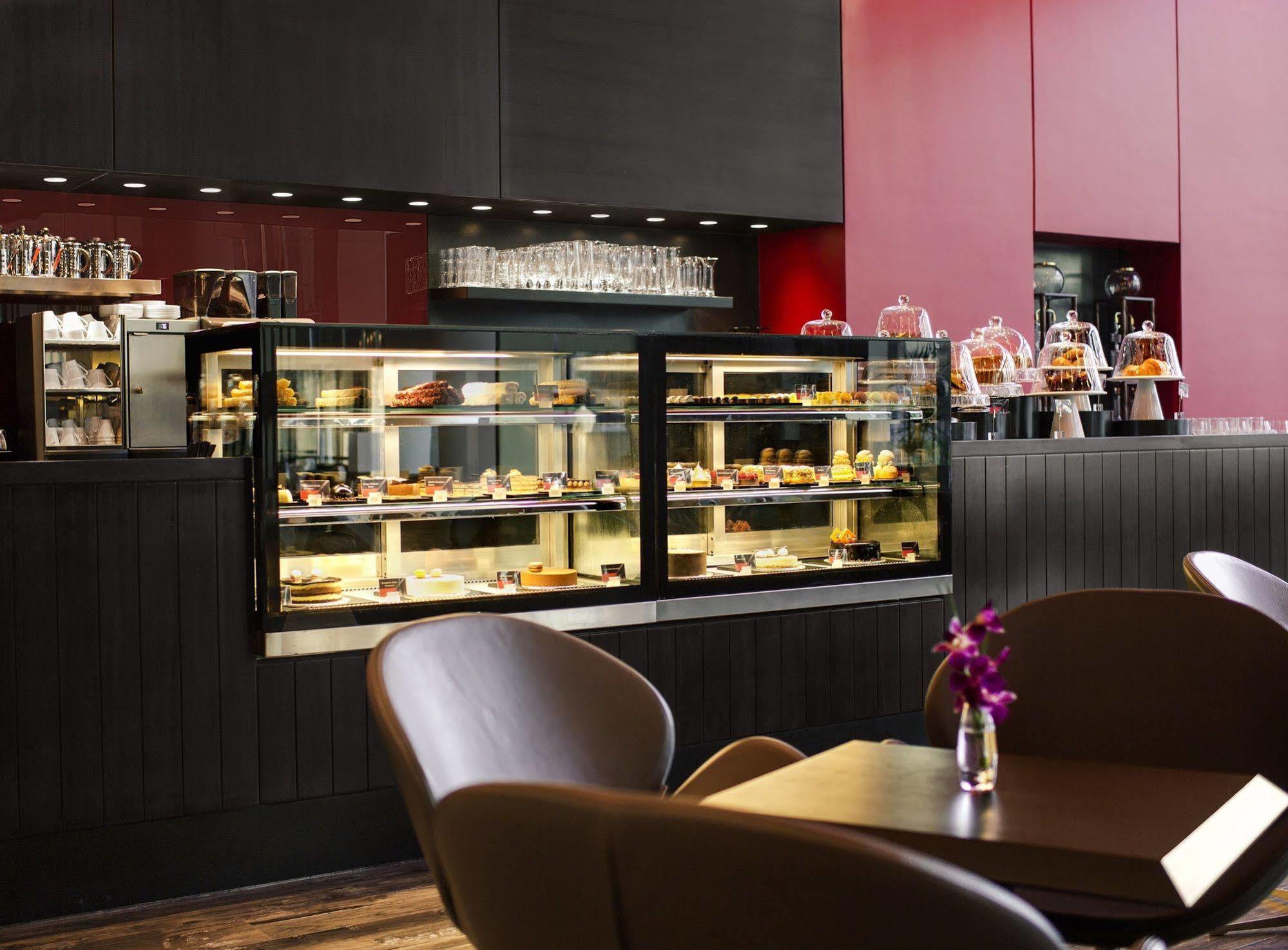 Downtown Rotana Hotel 5*